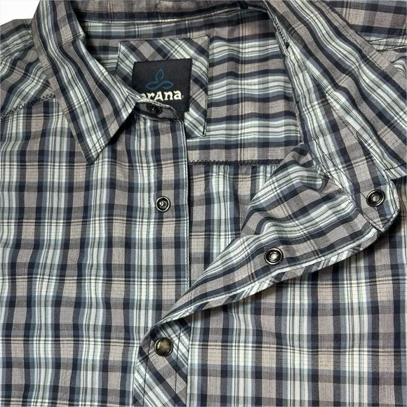 prAna Casual Short Sleeve Button Down Shirt Men's L Plaid Organic Cotton Blend - Picture 6 of 11